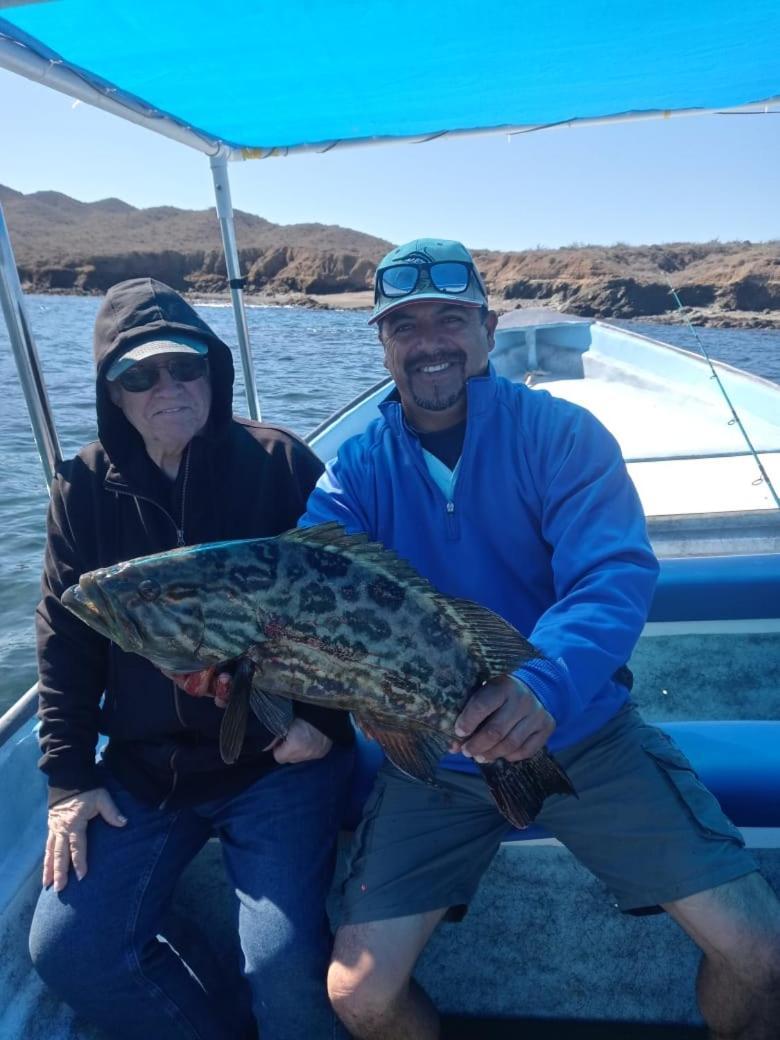 Hotel- Whale Tours And Sport Fishing Vista Mag-Bay Puerto San Carlos Exterior foto